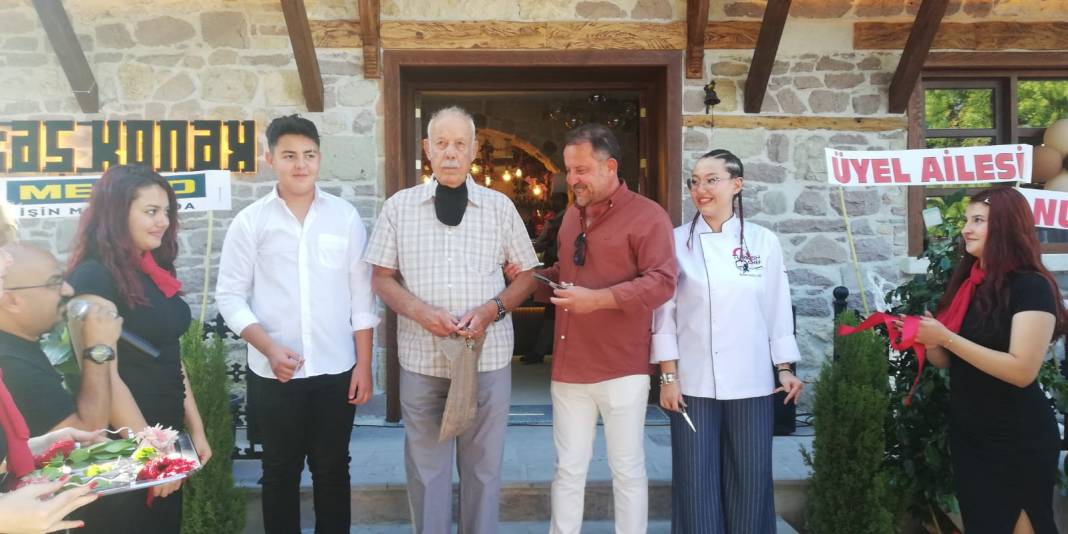 Taş Konak Restaurant açıldı 1